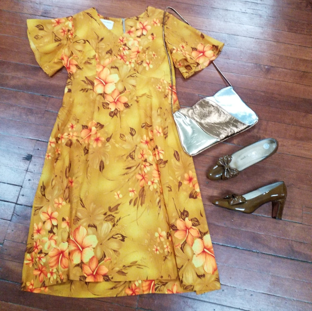Large Royal Hawaiian Dress Mustard Hawaiian Print