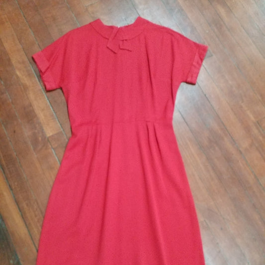 Medium 1960s Red Cotton Wiggle Dress metal zipper