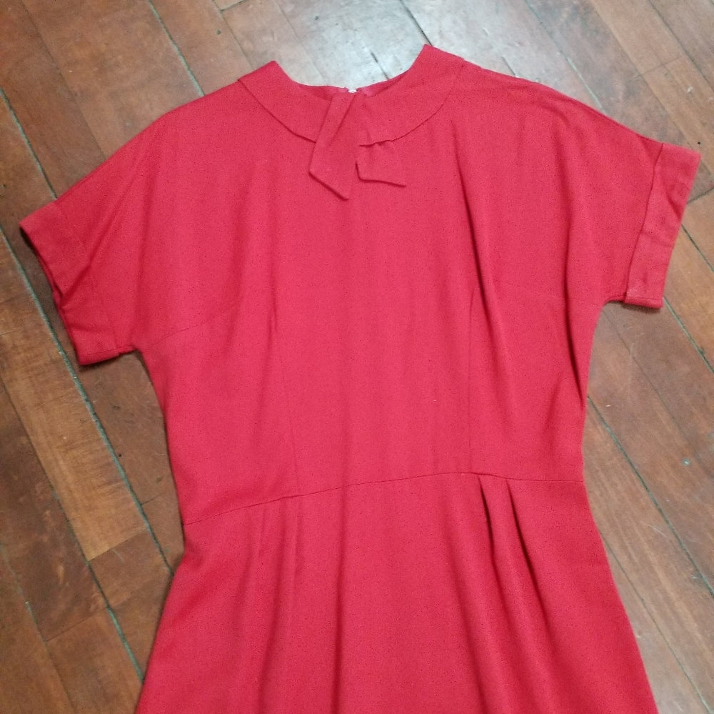 Medium 1960s Red Cotton Wiggle Dress metal zipper