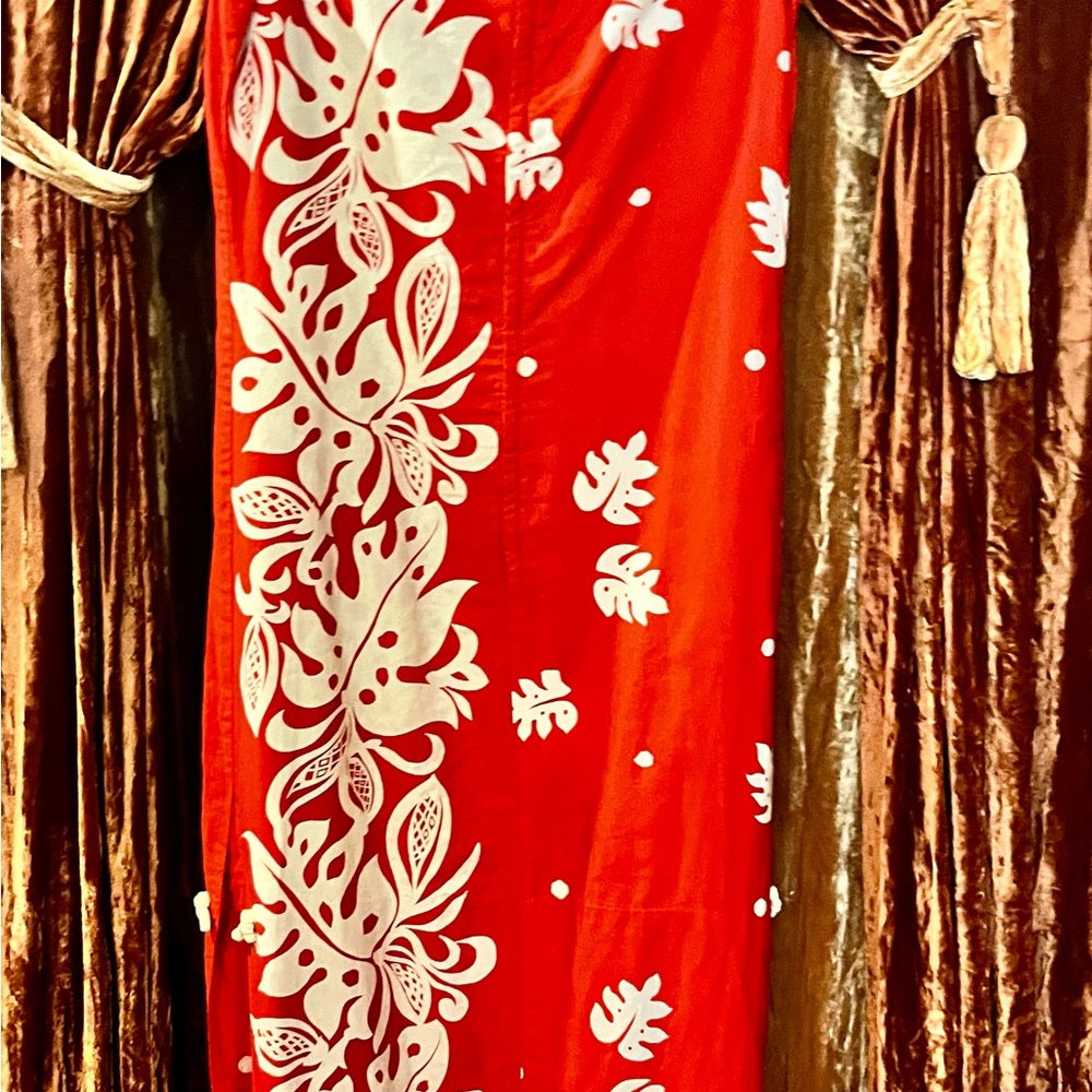 Large Red Cotton Tiki Maxi Dress 70’s Vintage Dress